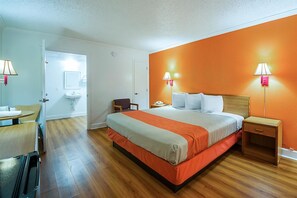 Free WiFi, bed sheets - Motel 6 Perry, GA (Perry)