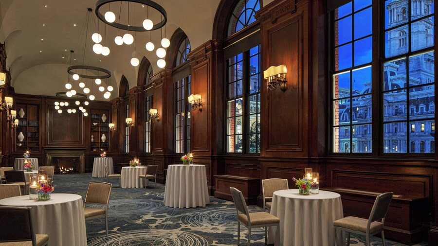 Courtyard by Marriott Philadelphia Downtown