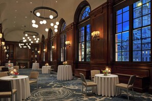 Reception - Courtyard by Marriott Philadelphia Downtown (Philadelphia)