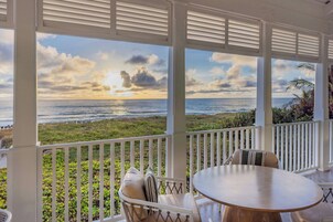 Private beach nearby, free beach shuttle, sun loungers, beach towels