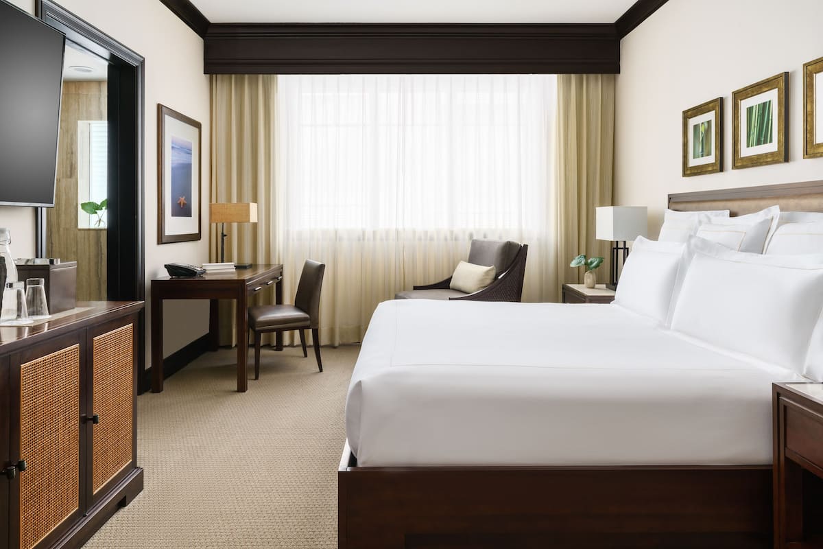 Egyptian cotton sheets, premium bedding, down duvets, pillow-top beds