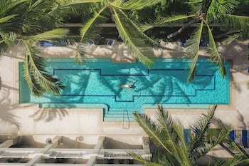 3 outdoor pools, pool umbrellas, sun loungers at The Seagate