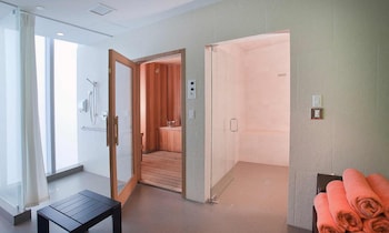 Sauna at Sole Miami, A Noble House Resort