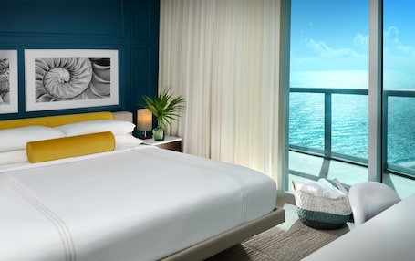 View from room. Solé Miami, A Noble House Resort