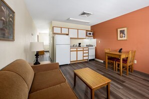Suite, 1 Schlafzimmer | Wohnbereich