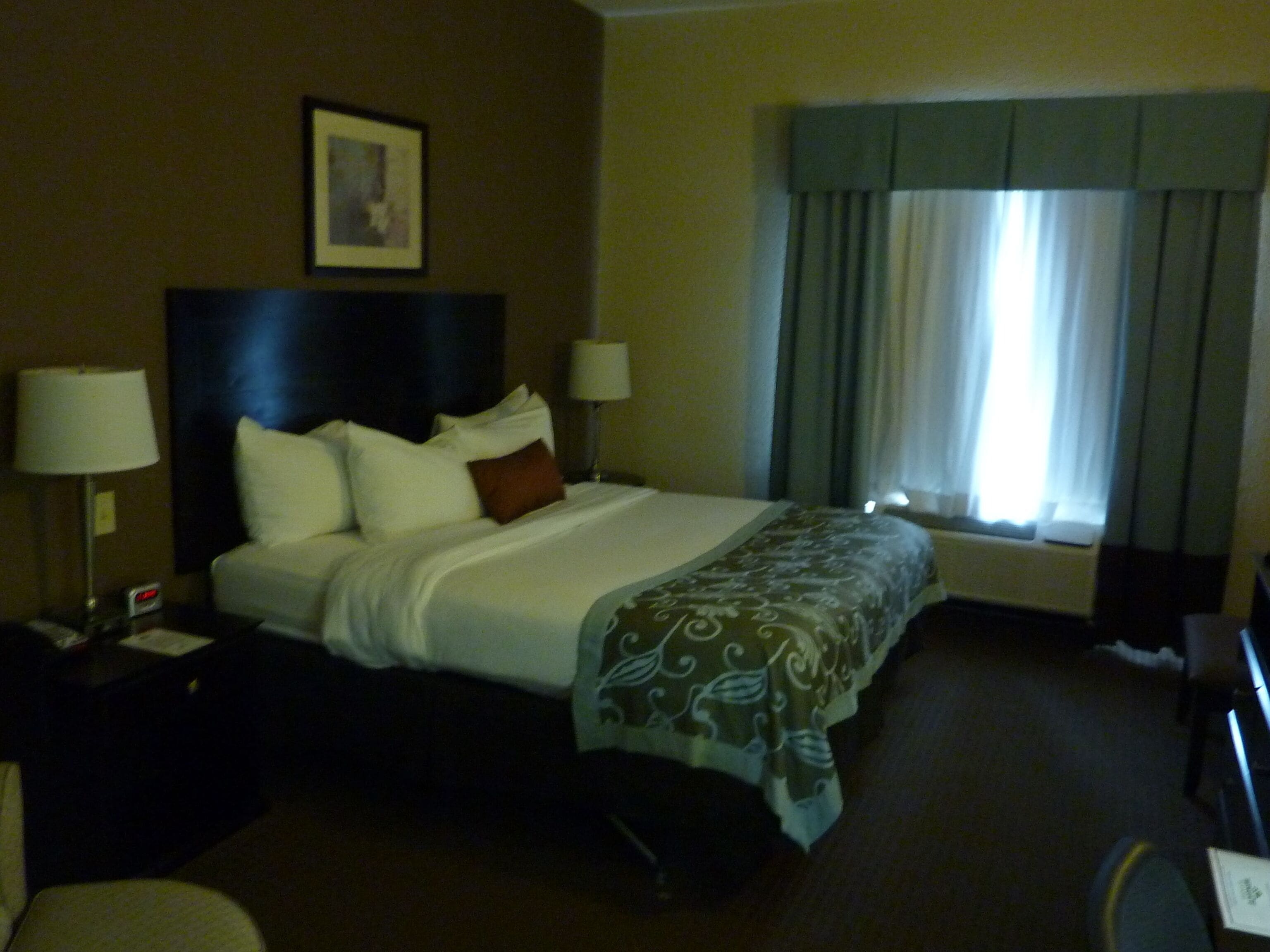 desk, laptop workspace, iron/ironing board, rollaway beds