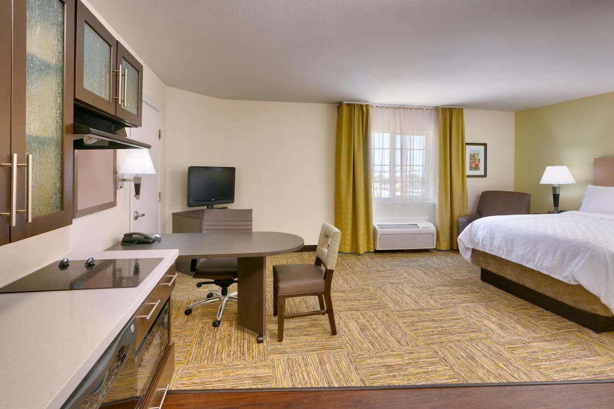 1 bedroom, down comforters, in-room safe, individually decorated