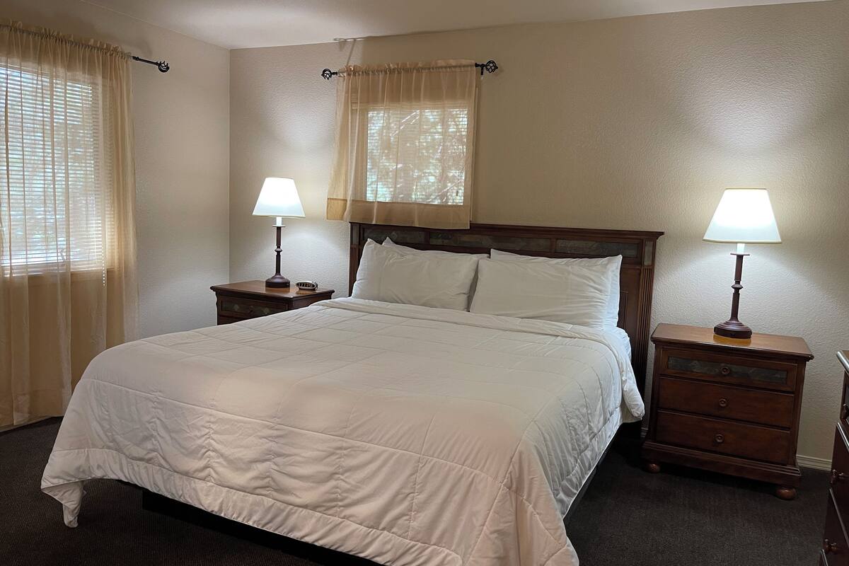 standard room, multiple beds (standard - 1 king, 2 twins & sleeper) | 1 bedroom, iron/ironing board, free wifi, bed sheets