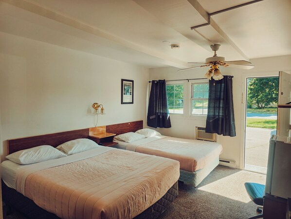 Standard Room, 2 Double Beds | Desk, WiFi, bed sheets - Norfolk Motel (Fredericton)