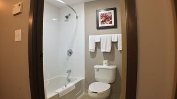Suite, 1 Queen Bed | Pillowtop beds, desk, laptop workspace, blackout drapes