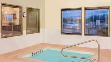 Piscine couverte