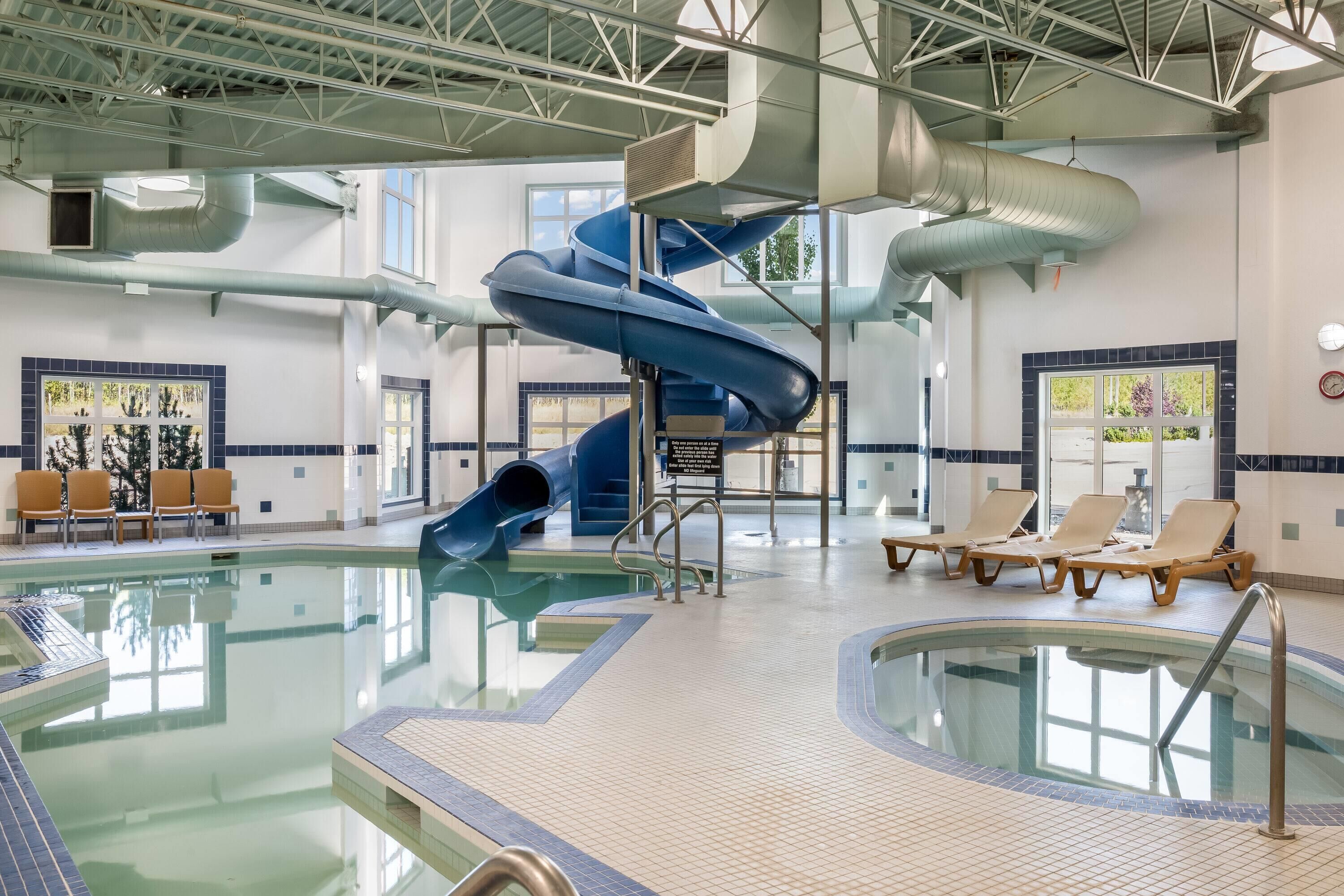 Indoor pool, open 8:00 AM to 10:00 PM, sun loungers