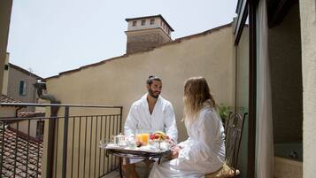 Suite Luxury, 1 letto matrimoniale (Jacuzzi) | Terrazza/patio