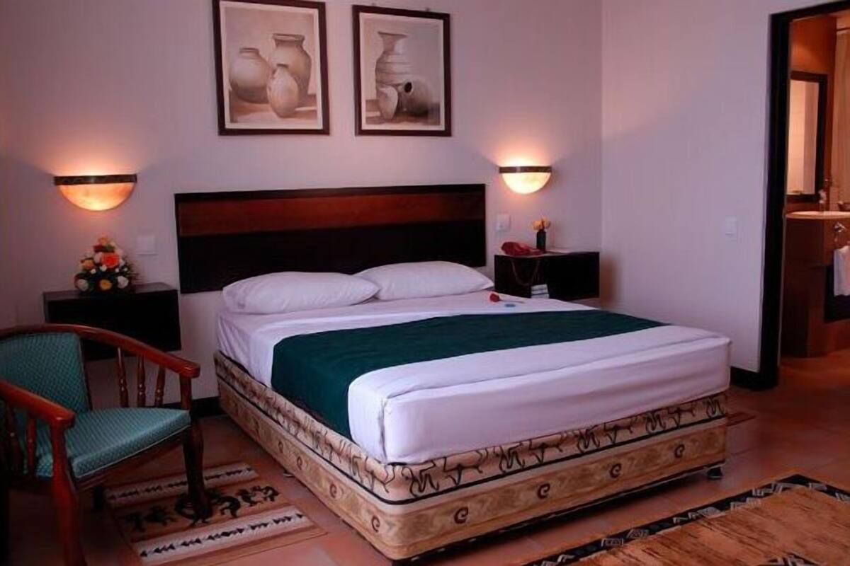 Minibar, in-room safe, iron/ironing board, cots/infant beds