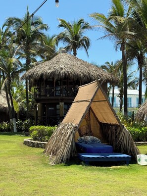 Playa privada, masajes en la playa y bote de remos o canoa