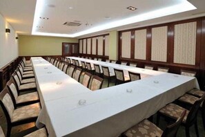 Meeting facility - Bristol (Mostar)