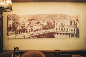 Interior detail - Bristol (Mostar)