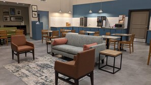 Free daily on-the-go breakfast