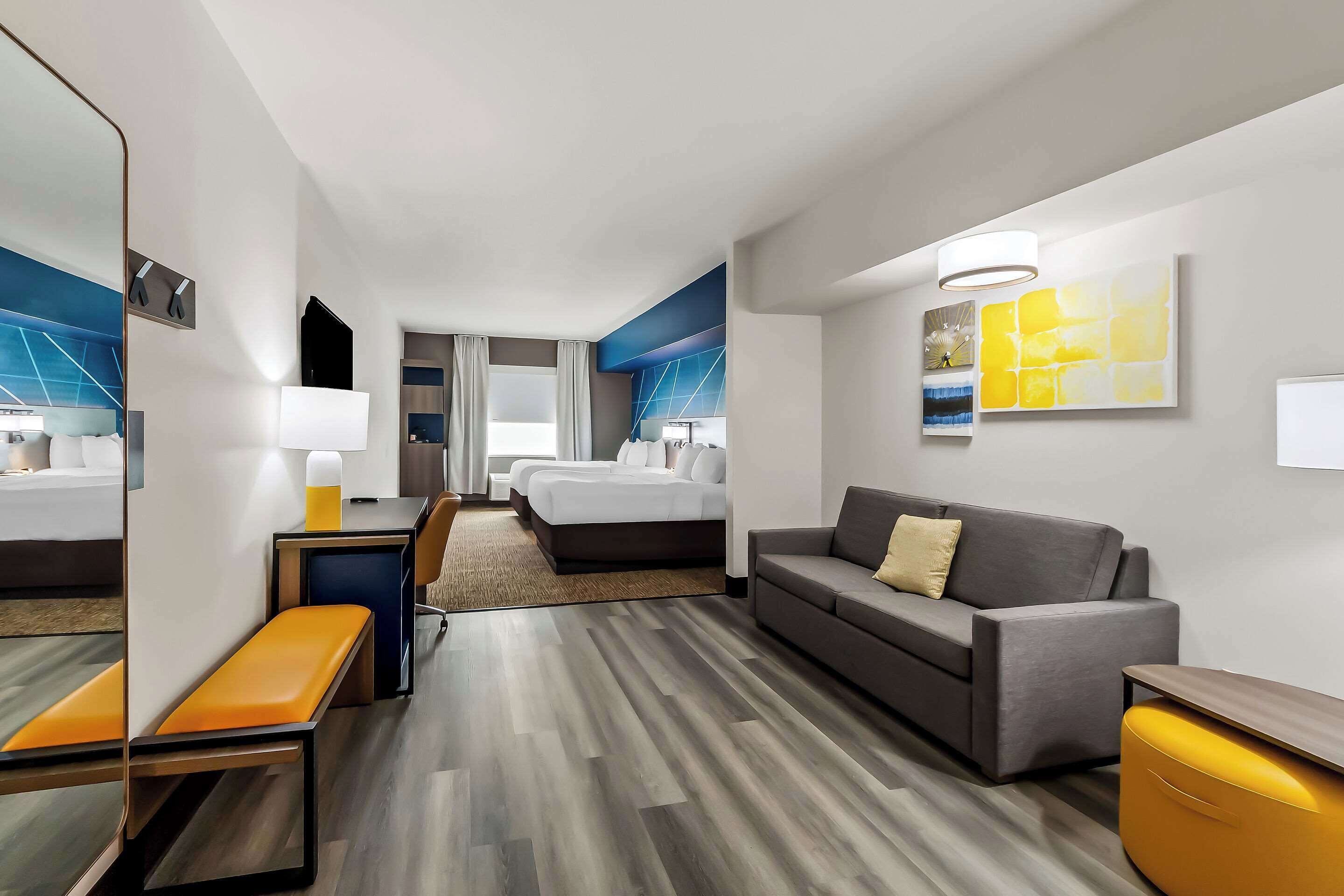 in-room safe, desk, iron/ironing board, free wifi