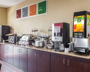 Free daily buffet breakfast 