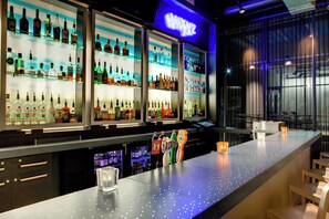 Bar (on property) - Aloft by Marriott BWI Baltimore Washington International Airport (Linthicum Heights)