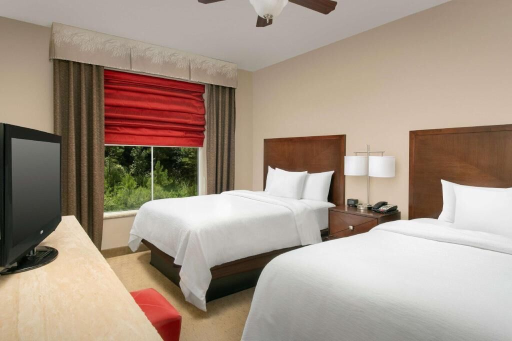 1 bedroom, premium bedding, in-room safe, desk