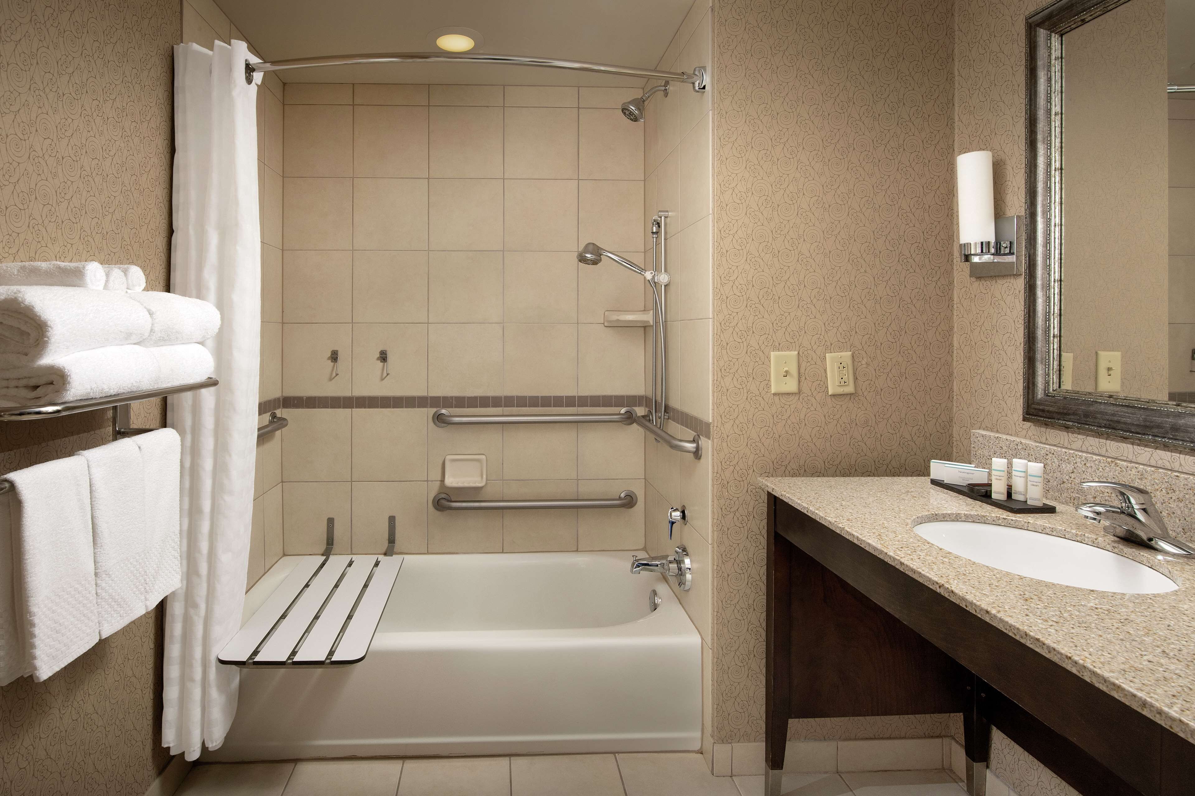 suite, 1 king bed, accessible (mobility & hearing, roll-in shower) | bathroom | combined shower/bathtub, free toiletries, hair dryer, towels