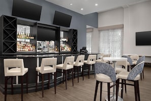 Bar (on property) - Embassy Suites by Hilton Birmingham Hoover (Birmingham)