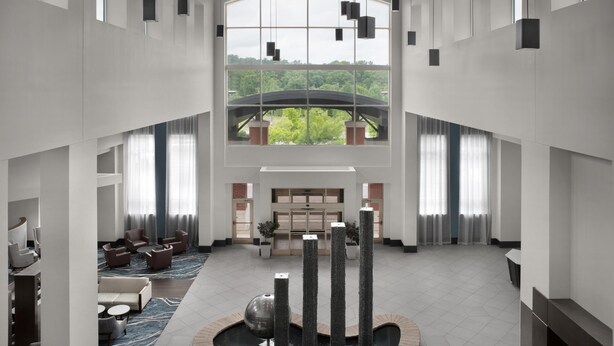 Lobby - Embassy Suites by Hilton Birmingham Hoover (Birmingham)