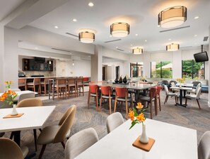 Bar (on property) - Hilton Garden Inn Nashville/Franklin Cool Springs (Franklin)