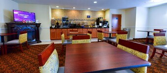 Days Inn by Wyndham Greensboro NC