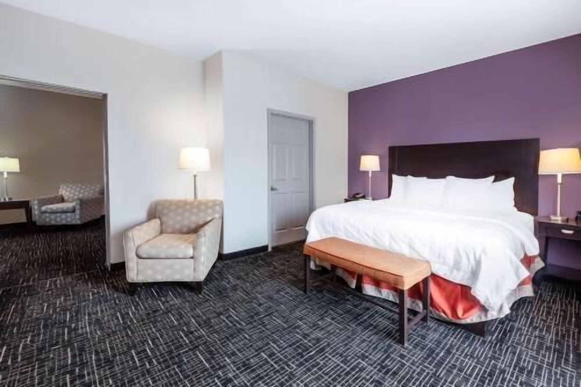 Egyptian cotton sheets, premium bedding, down comforters, pillowtop beds