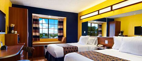 高档床上用品、办公桌、熨斗/熨衣板、免费 WiFi