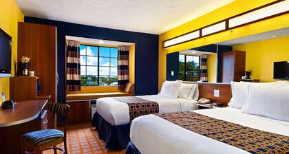 Microtel Inn & Suites by Wyndham New Braunfels