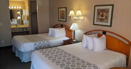 Cathedral Valley Inn