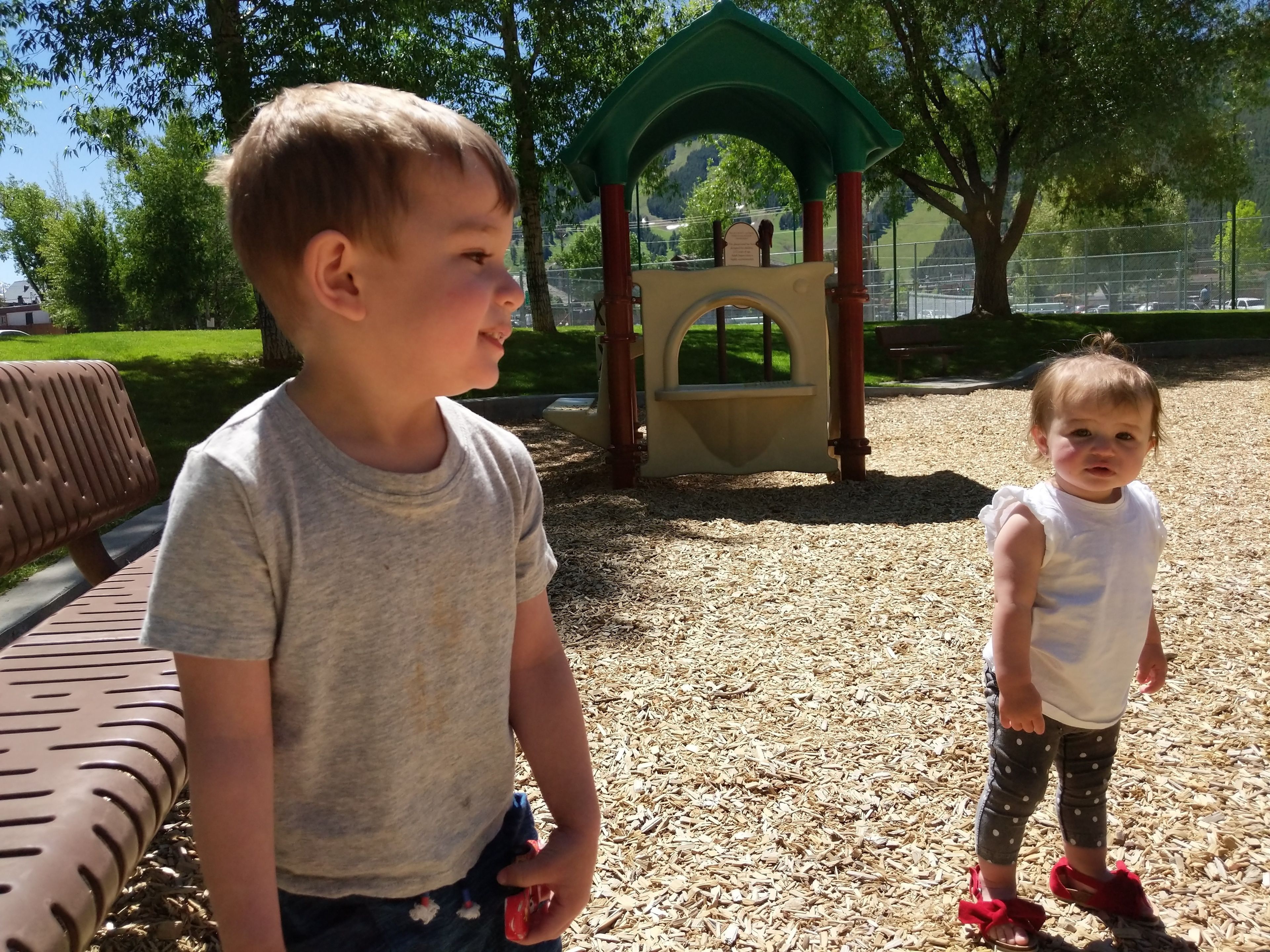 children’s play area – outdoor