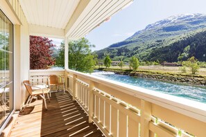 Property grounds - Loenfjord (Stryn)