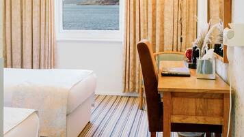 Standard Twin Room | In-room safe, desk, iron/ironing board, bed sheets