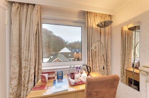 Standard Single Room | In-room safe, desk, iron/ironing board, bed sheets