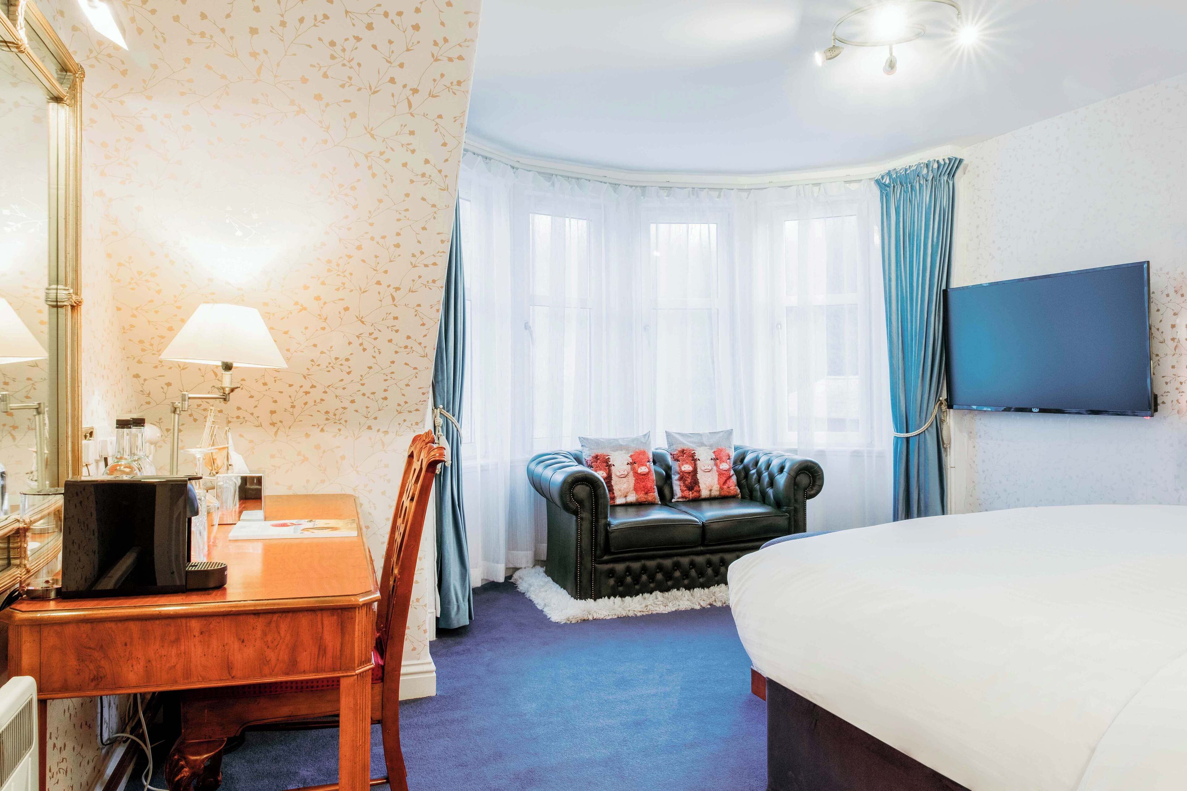 套房, 海景 | 起居區 |  LCD 液晶電視