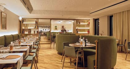 IL LEON D'ORO HOTEL BARI – BY FARACE HOTELS