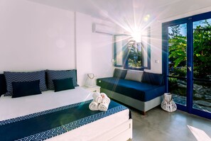 Triple Room, Pool View