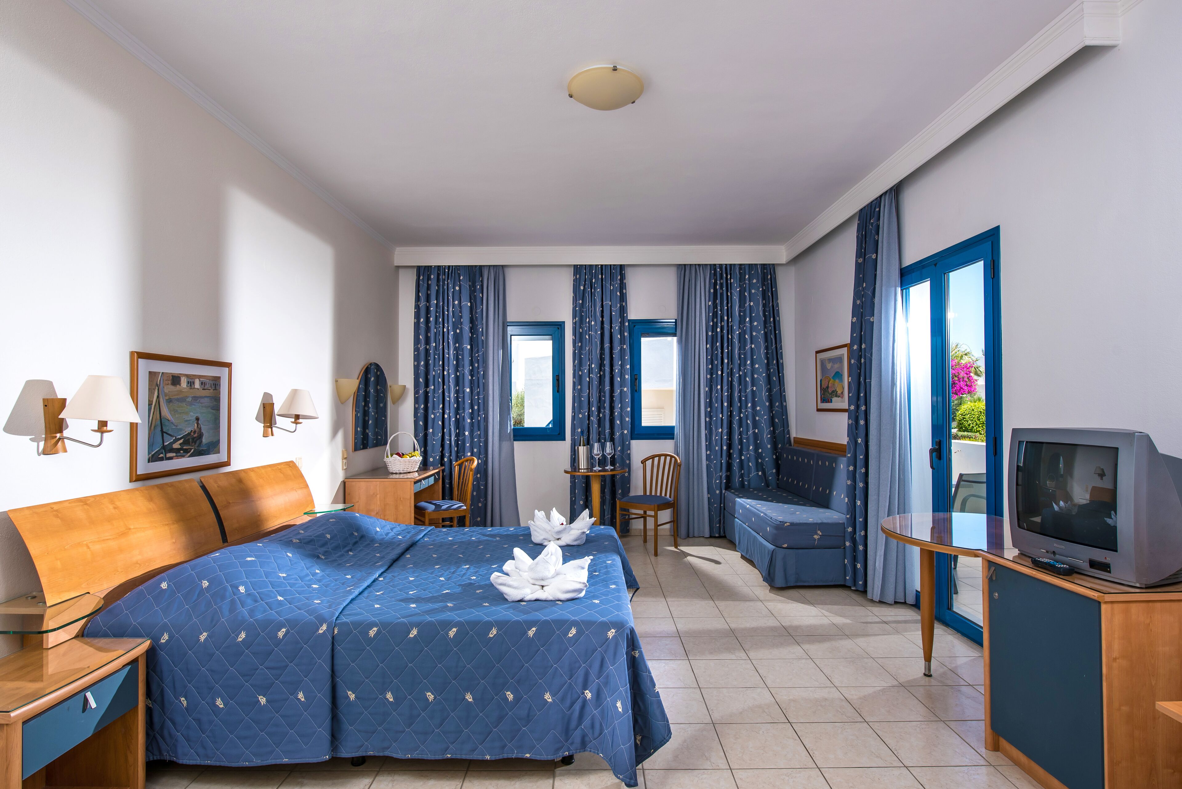 Premium bedding, pillow-top beds, in-room safe, desk