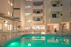 Outdoor pool - Central Hersonissos Hotel (Hersonissos)