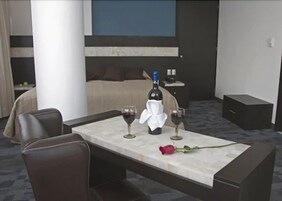 Deluxe kamer, 1 tweepersoonsbed | Gratis wifi, beddengoed
