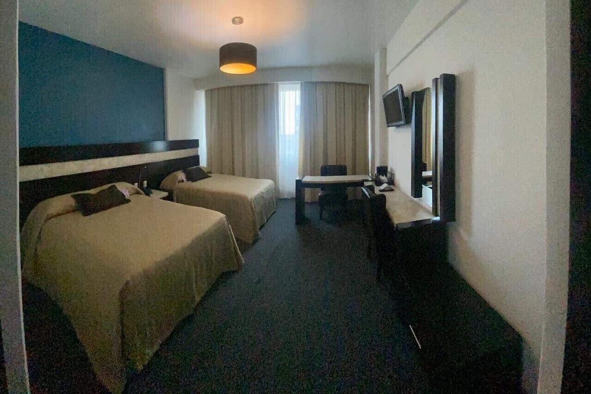 Deluxe Room (2) | WiFi (free), bed sheets
