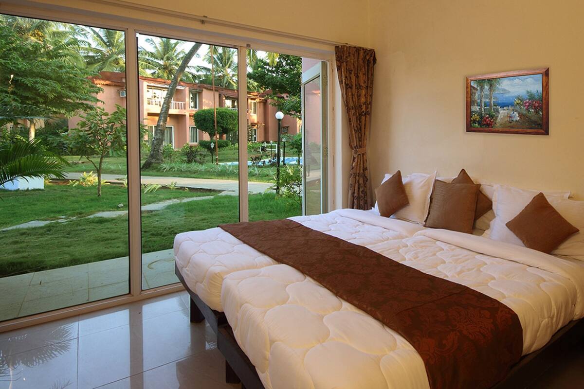 Familien-Suite, 2 Schlafzimmer | Verdunkelungsvorhänge, schallisolierte Zimmer, Bettwäsche