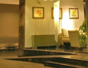 Interior - Crillon Mendoza (Mendoza)