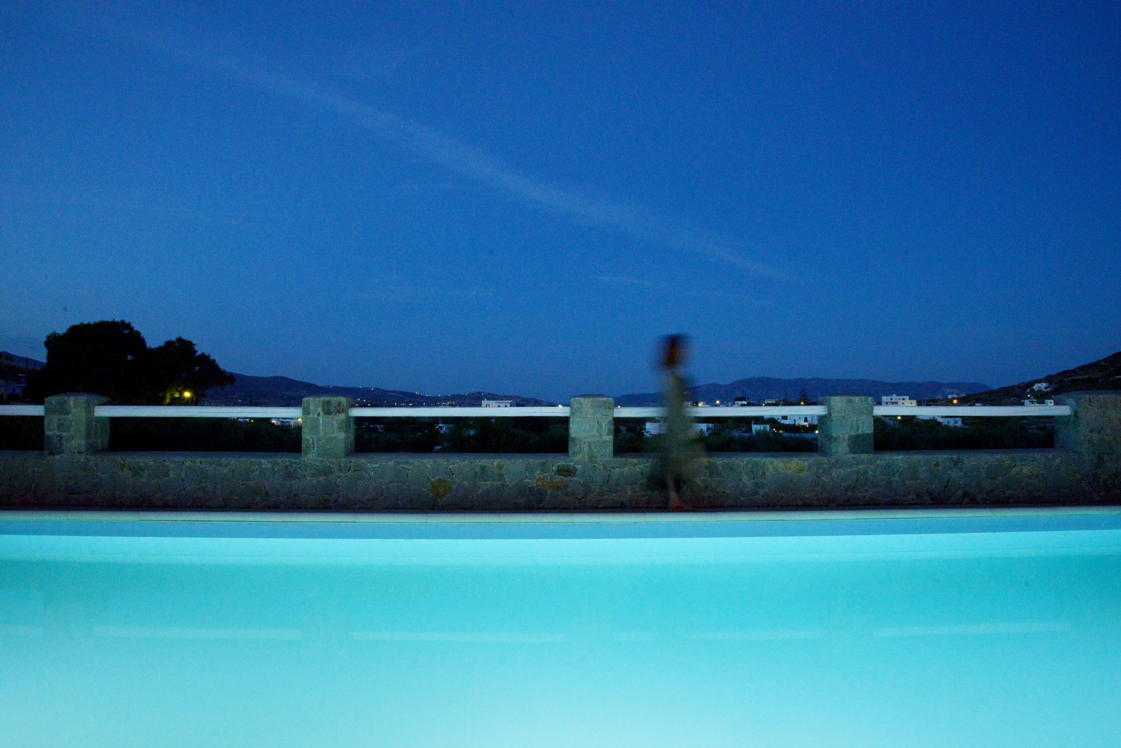 seasonal outdoor pool, open 8:00 am to 7:30 pm, pool loungers