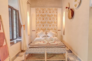 1 bedroom, premium bedding, in-room safe, blackout curtains